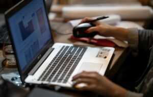 Career Advantages and Market Demand for Cloud-Certified Project Managers